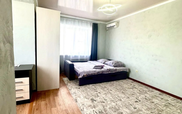 Na Boyevaya 126/k10 Flat