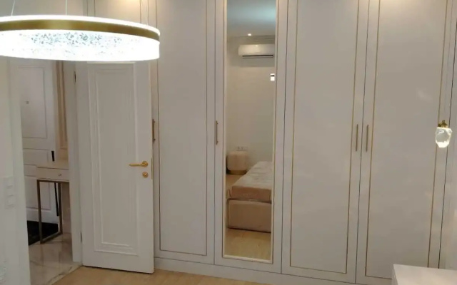 Квартира на Войсковой 22к2 (Айвори)