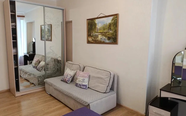 Квартира 2х-Комнатная на Восстания