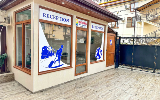 Edelveys Hotel
