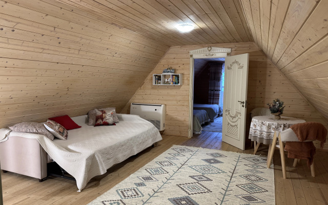 Частный дом Изба