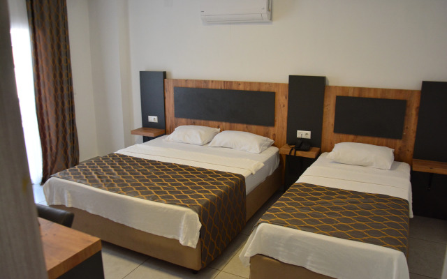 Club Efes Otel