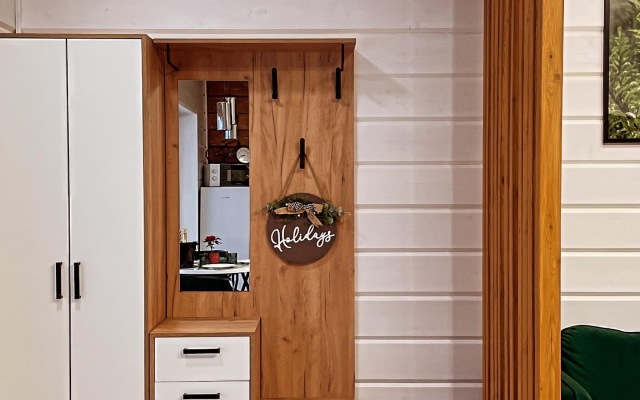 Uyutny dom s baney Guest house