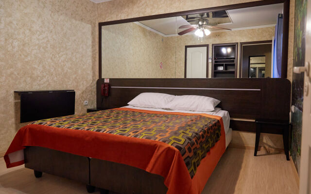 Snegirek Eco Hotel