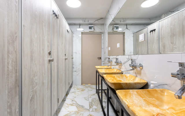 M&DHOST Hostel