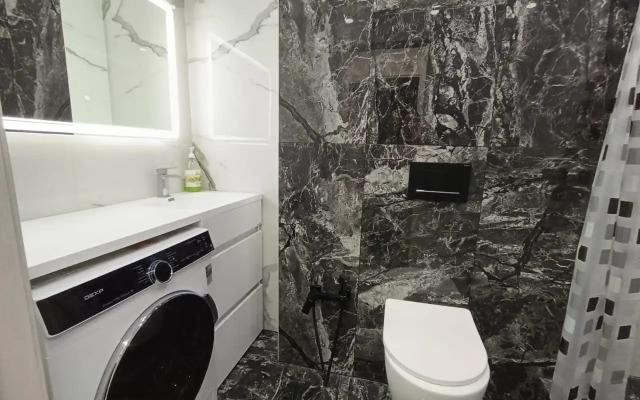 S Krasivym Vidom Na Gory Apartments