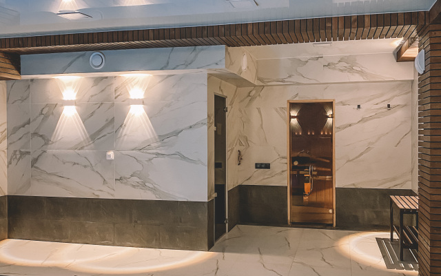 Nikola Hotel