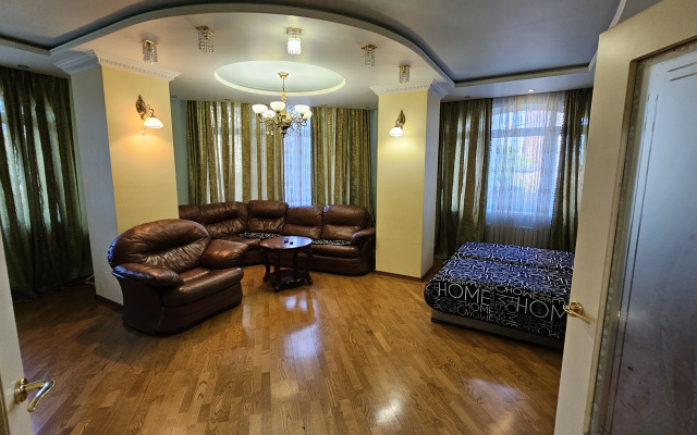 2kh Komnatnaya Metro Pavshino Flat
