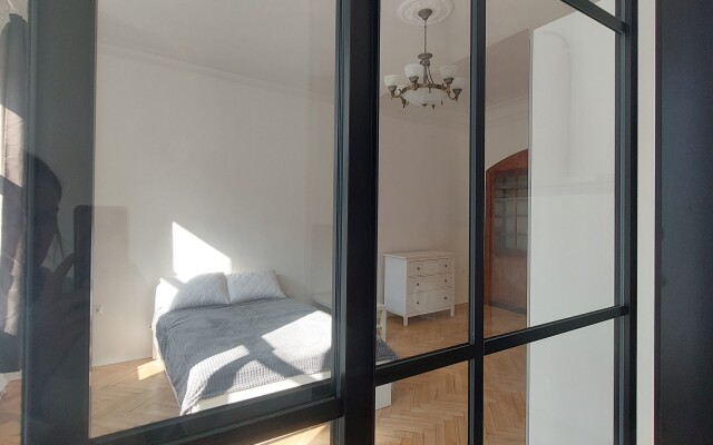 Апартаменты Стильная Квартира в Центре Санкт-Петербурга