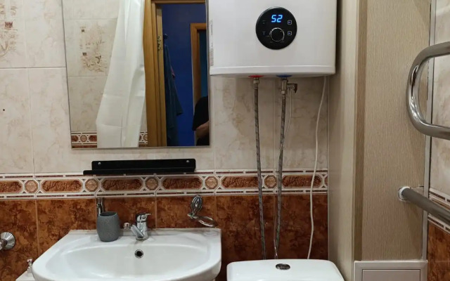 Blizko k Tsentru, 1 Kraevoy, Serdechno-Sosudistomu Tsentru Flat