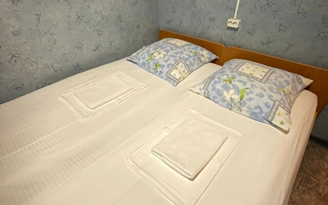 Na Bestuzheva Marlinskogo Guest House