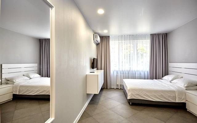 Квартира на Героев-Разведчиков 6/1