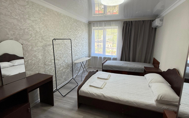Nf Ulitsa Abazgaa, 63/3 Flat