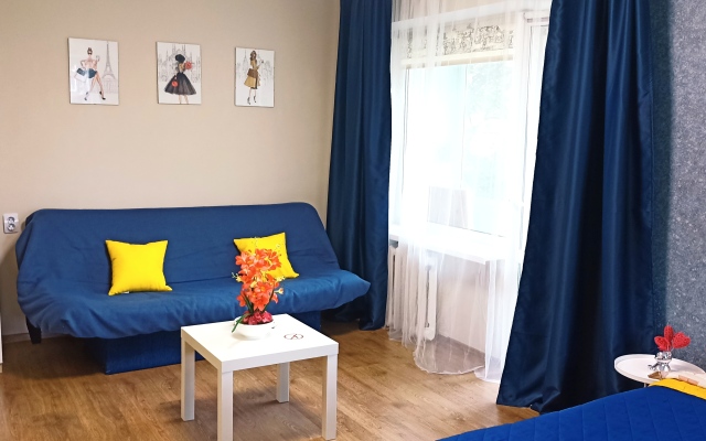 Tsentr U Ploschadi Pobedy Apartments