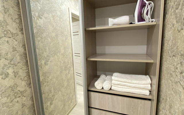 2-Komnatnaya Komilfo-Home Na Sadovom Pereulke 4 Flat