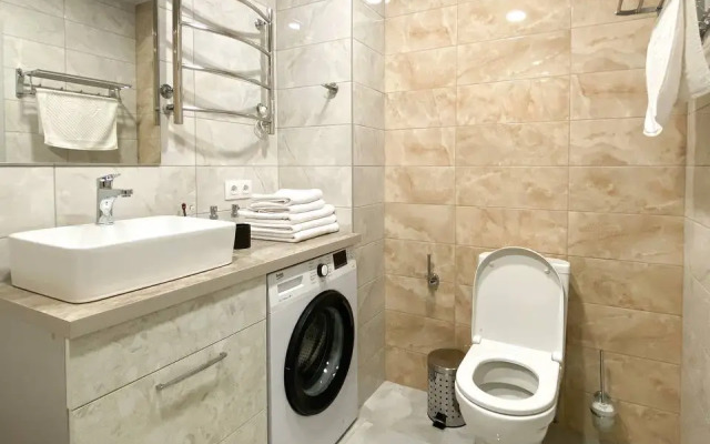 Апартаменты с двумя кроватями, балконом и ванной, 17 этаж