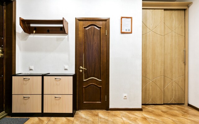 Na Prospekte Kutuzova 21 Apartments