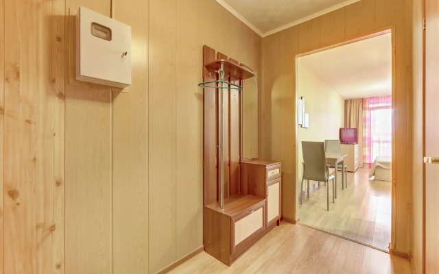 Апартаменты на Дунайском 23