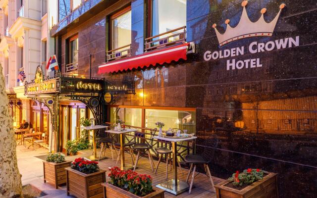 Hotel Golden Crown