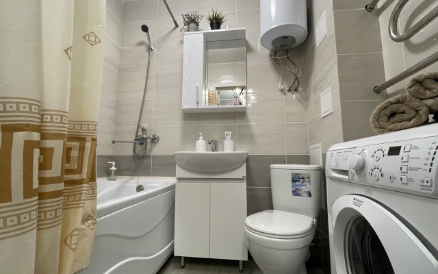 Uyutnaya Studiya S Krasivym Vidom Na Gorod Apartments
