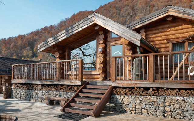 Hills 1200. Residence. Bany. Hotel