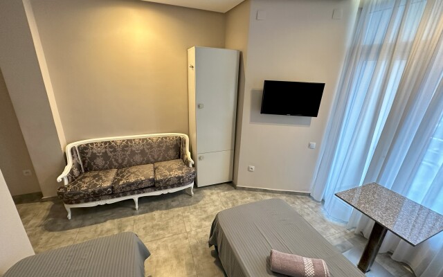 National Hotel