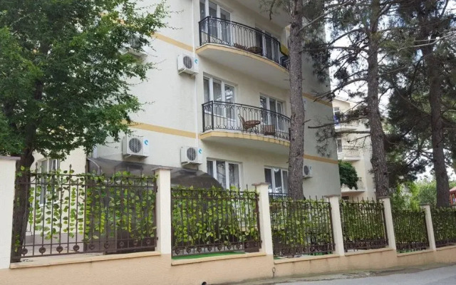 Отель Дарья