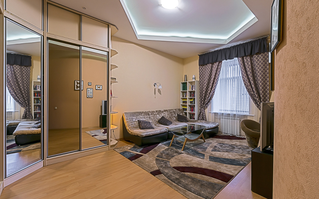 Apartment Bolshaya Zelenina 13
