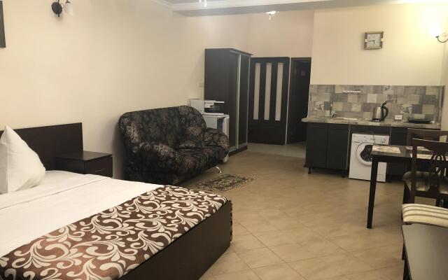 Mir Hotel