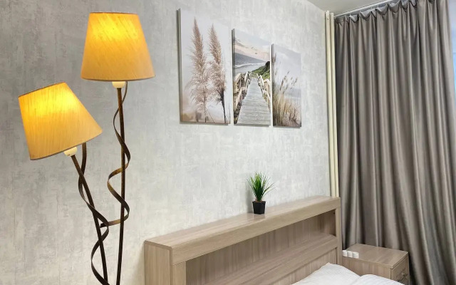Uyutnaya Prostornaya s Potryasayuschim Vidom Flat