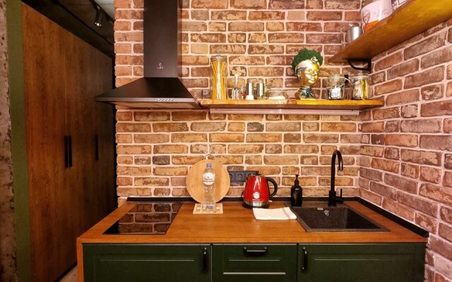 Warm Loft Apartments