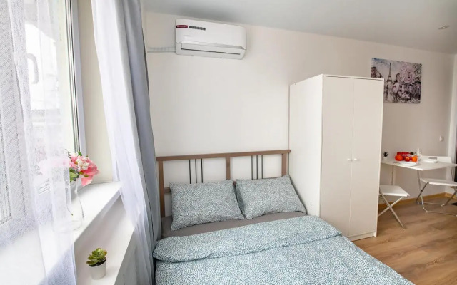 Uyutnaya studiya 2 na ulice Kotel'nikova Flat