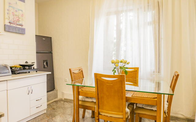 Heart Of The Old Tbilisi Apartments