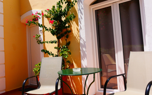 Stavros Villas and Apartments