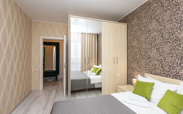 Квартира рядом с теннисным кортом и парком Сибирь House