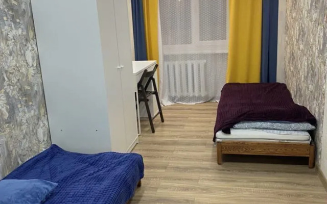 Квартира четырехкомнатная на Цюрупы, 84