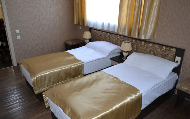 Отель Эстет