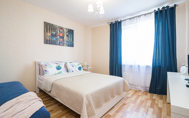 Апартаменты двухкомнатные c видом на Волгу на Волжской набережной  25, м.Cтрелка. Сова-Дом