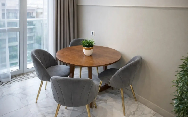 Апартаменты Мемфис Апарт с видом на Навагинскую