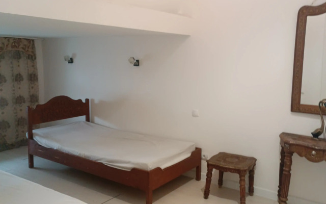 Апартаменты 3-х комнатная квартира в самом центре