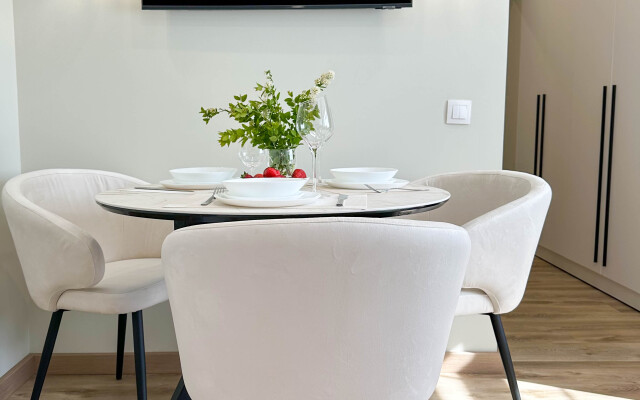 Apartamenty Premyera V Tsentre Flat