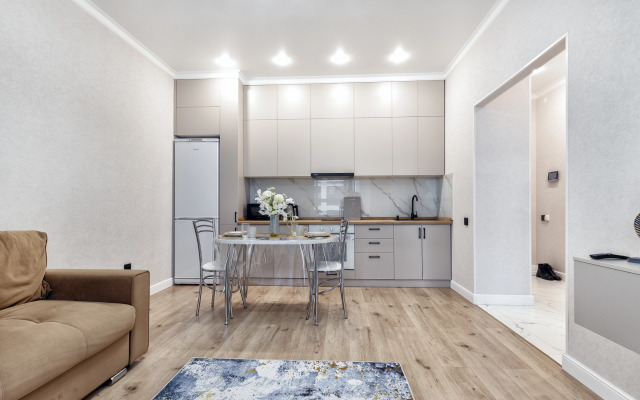 Atletik Siti vozle Ekspo i Mega Silk Way Apartments