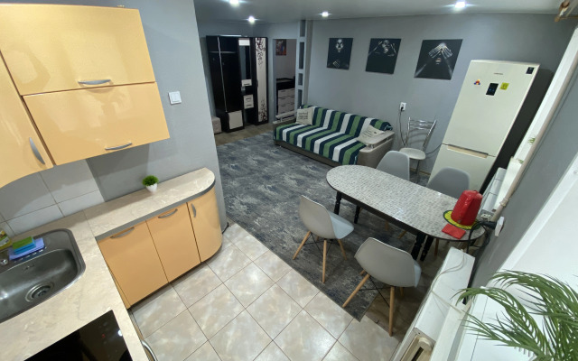 Квартира 3 Комнатная Горького 62