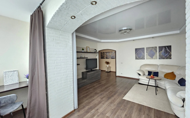 Квартира Апартамент Живи Уютно