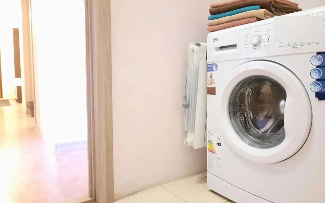 Апартаменты на Московском Проспекте 120 (450)