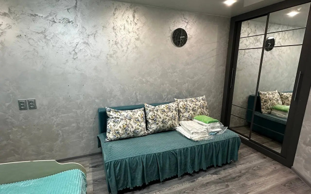 Апартаменты 2-к на Кавалерийской 52