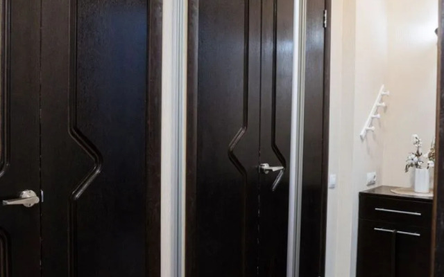 Квартира Двухкомнатная 60 м²