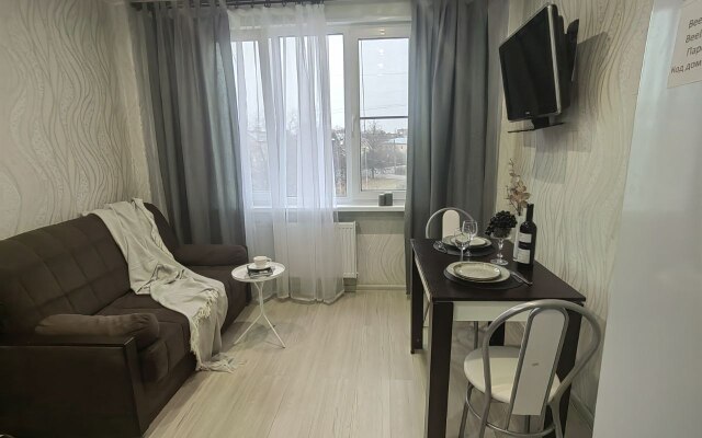 Uyutnaya Studiya Dlya Dvoikh Flat