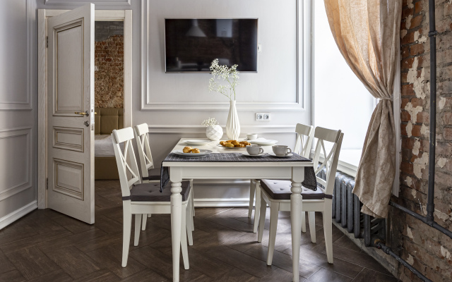 Апартаменты рядом с Дворцовой площадью и Эрмитажем.