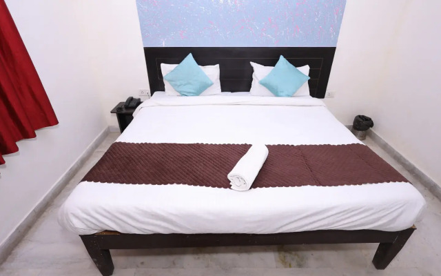 NoVo Agra Hotel